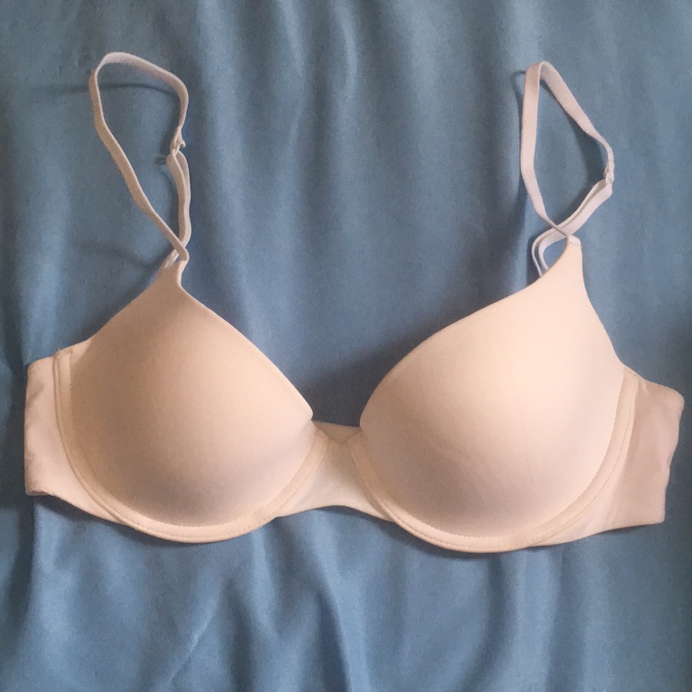 White Victoria’s Secret Bra